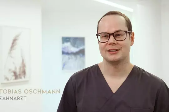 Imagefilm Bielefeld Zahnarzt Tobias Oschmann